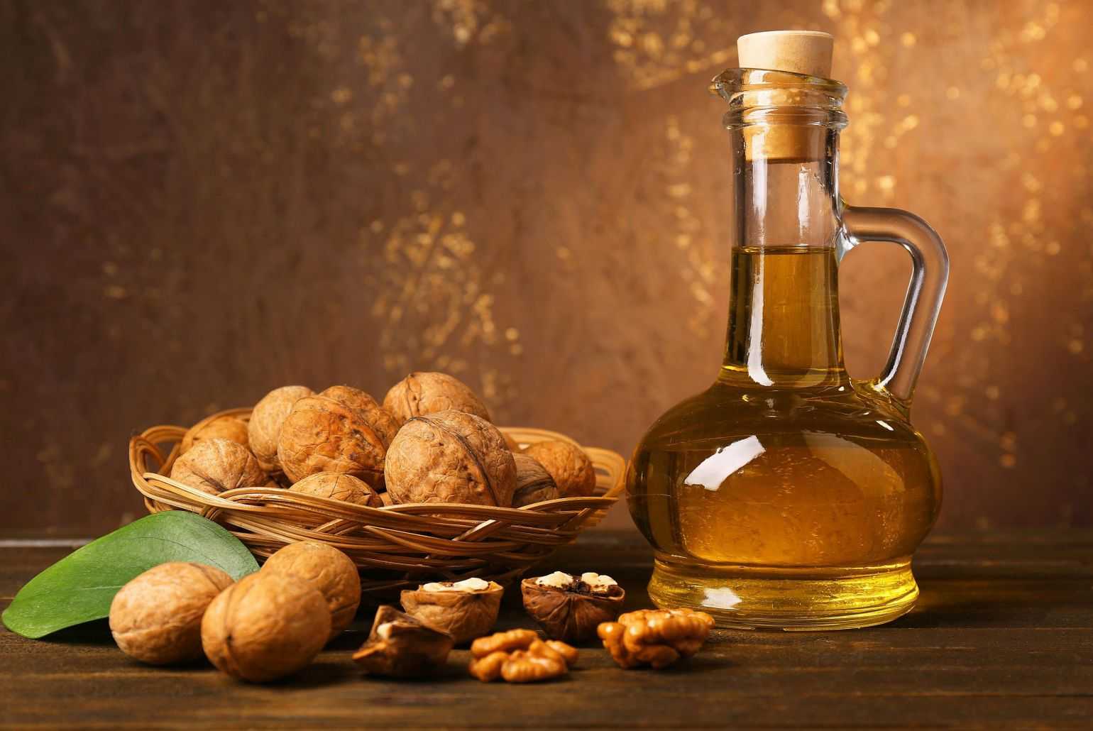 Масло грецкого ореха - полезные и опасные свойства