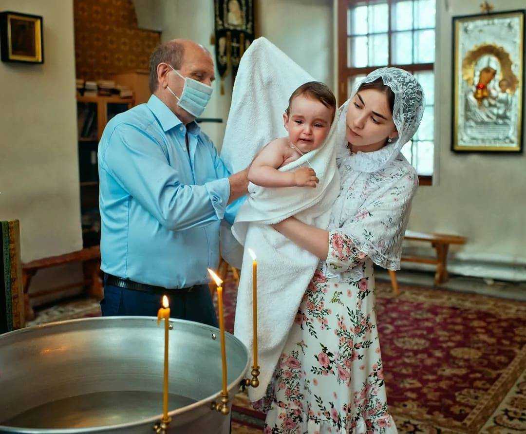 Молитва для крестных при крещении