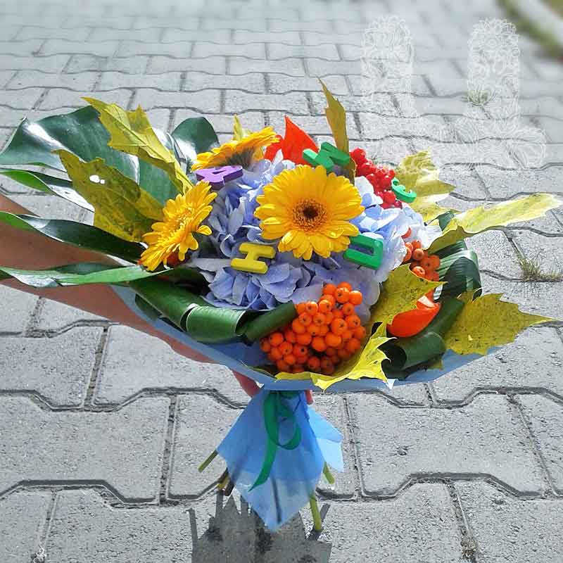 Букет на 1 сентября своими руками: подборка фото цветочных композиций для мальчиков, для девочек