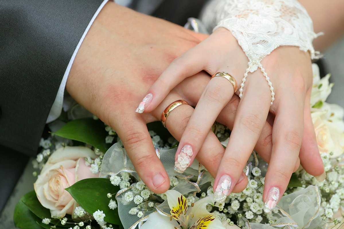Свадебное наращивание ногтей 2022: тенденции и тренды на 40 фото