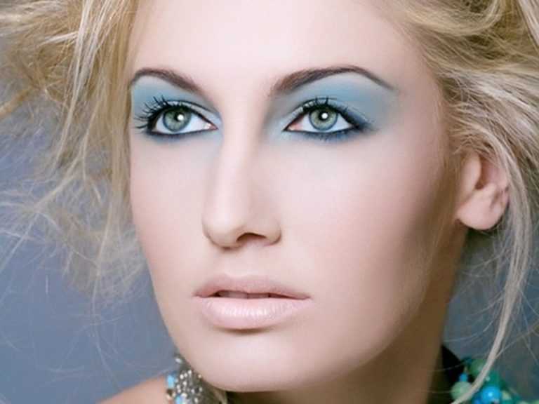 Синие тени в макияже: актуальность, тренды, пошаговый урок