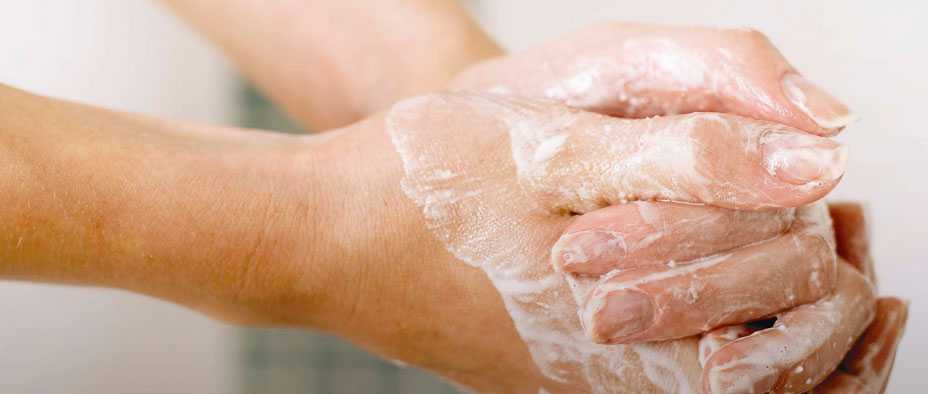 Топ 10 лучших средств и гелей для умывания  для сухой кожи лица